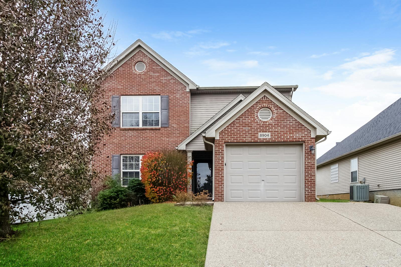 8104 Apple Valley Dr, Louisville, KY 40228 Home for Rent 3 Beds, 2.5 Baths Main Street Renewal